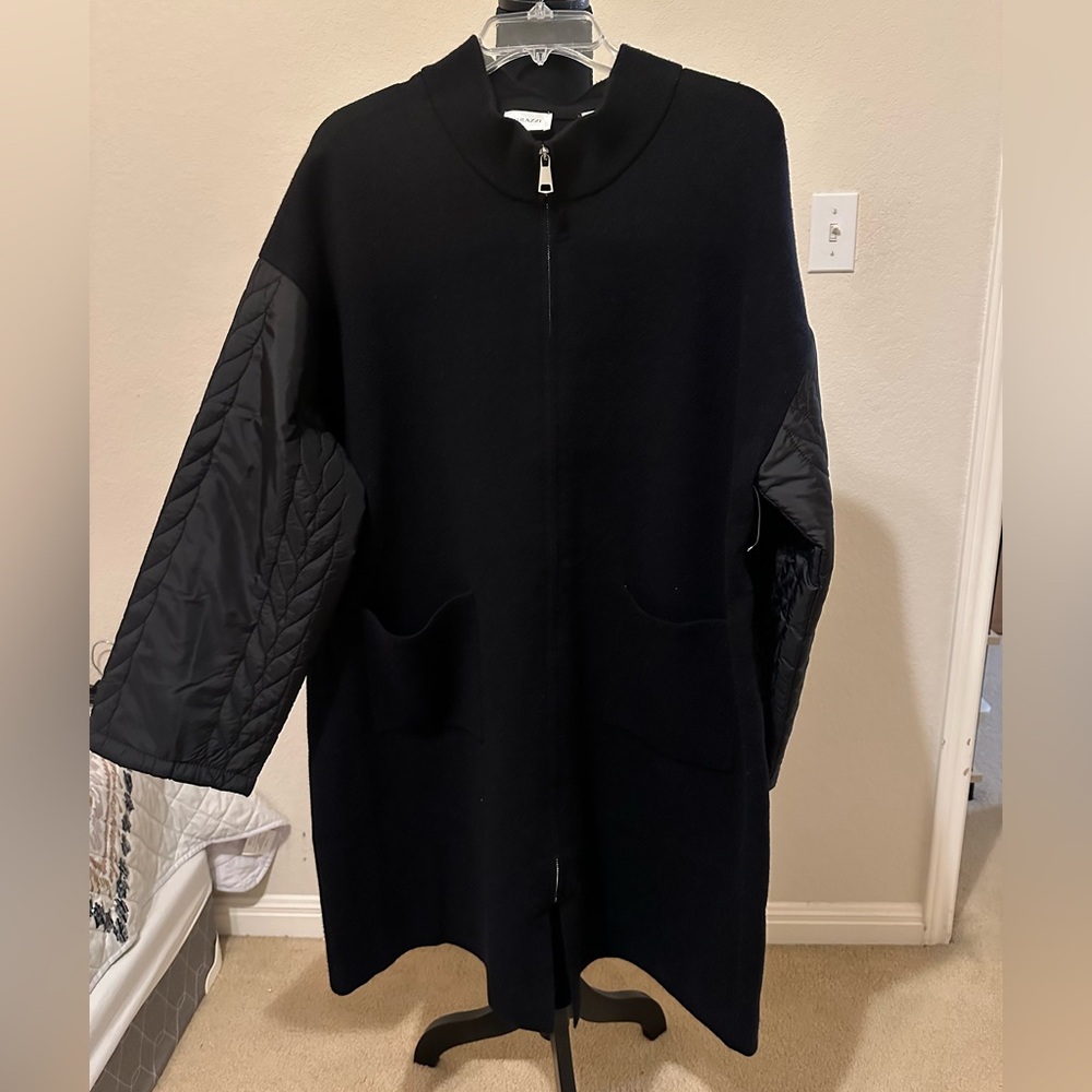 STRAZZI long black sweater with zipper, quilted sleeves . Size X-Large.‎ NWOT.